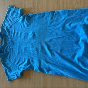 lululemon Blue Short Sleeve swiftly tech